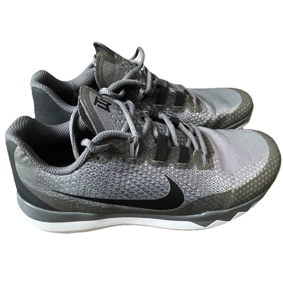 Nike Other - Nike Tiger Woods Golf Shoes Men 10.5 Gray/Black Soft Spike Cleats TW 704884-002